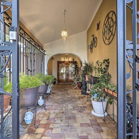 Cozy Home In Heart Of Tampa With Lanai And Pool! Экстерьер фото