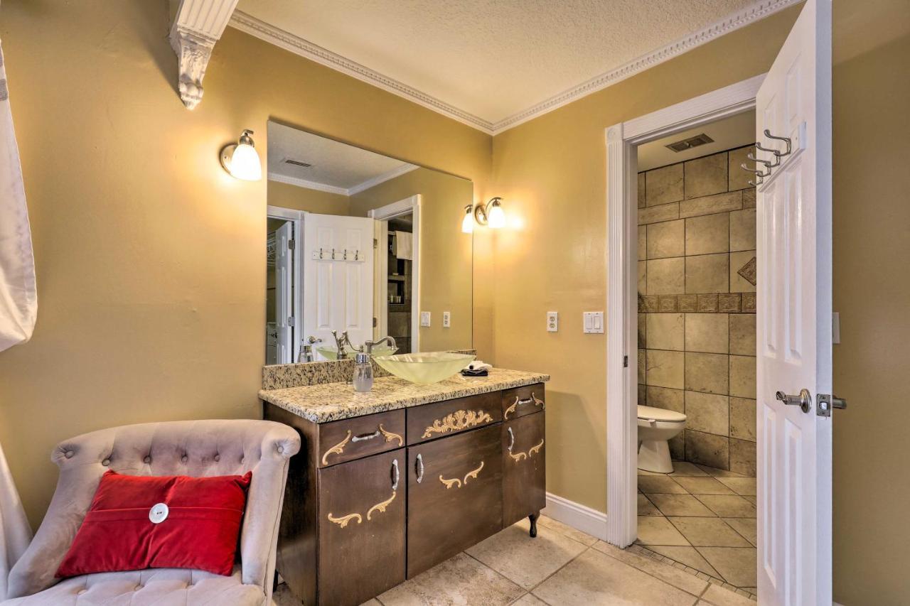 Cozy Home In Heart Of Tampa With Lanai And Pool! Экстерьер фото